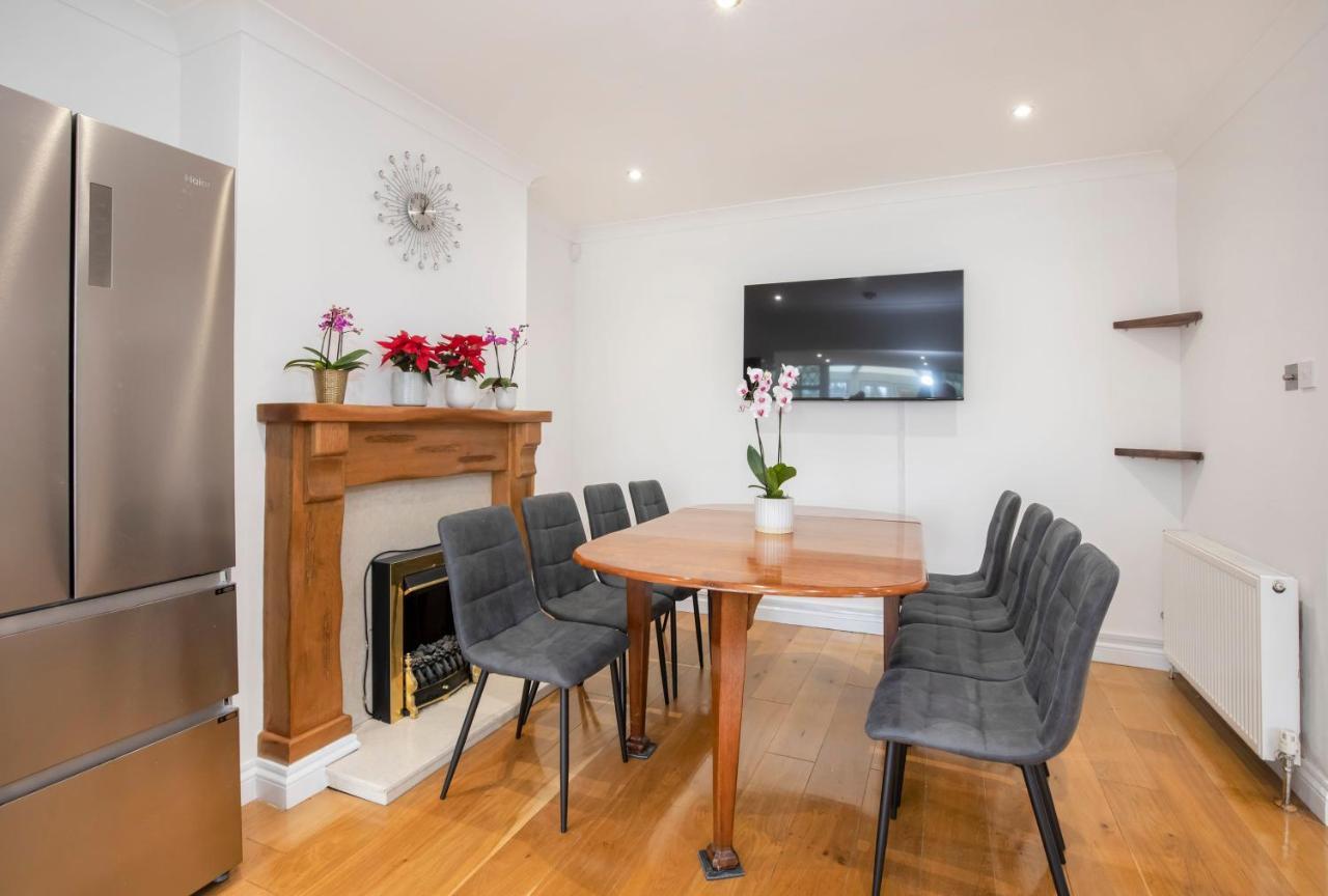 Five Bedroom Holiday House York Centre - Peace House - 56 Sycamore Terrace Экстерьер фото