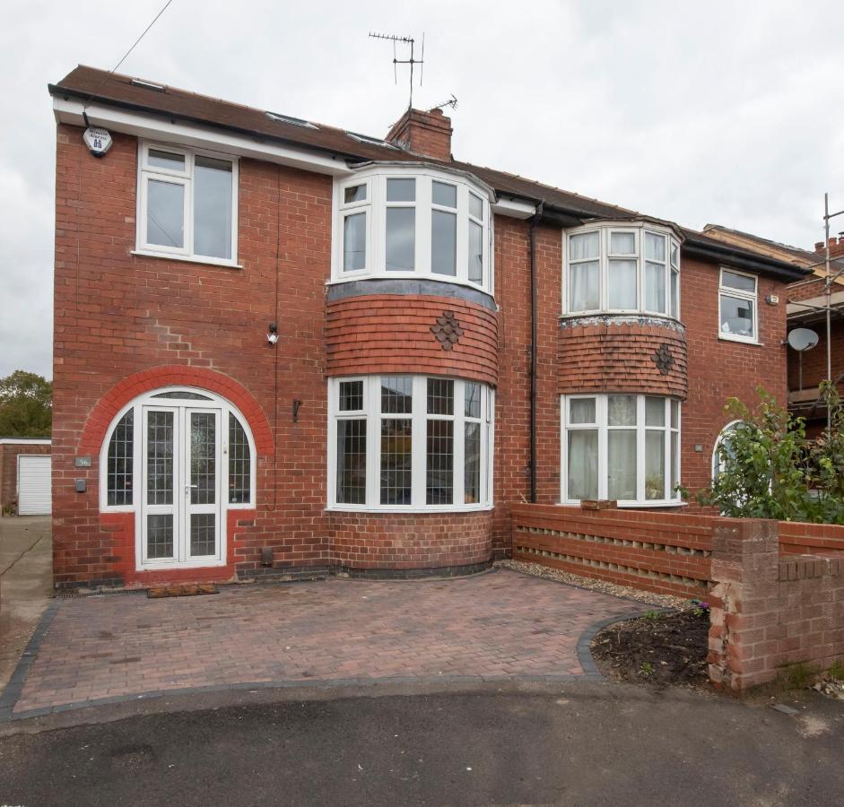 Five Bedroom Holiday House York Centre - Peace House - 56 Sycamore Terrace Экстерьер фото