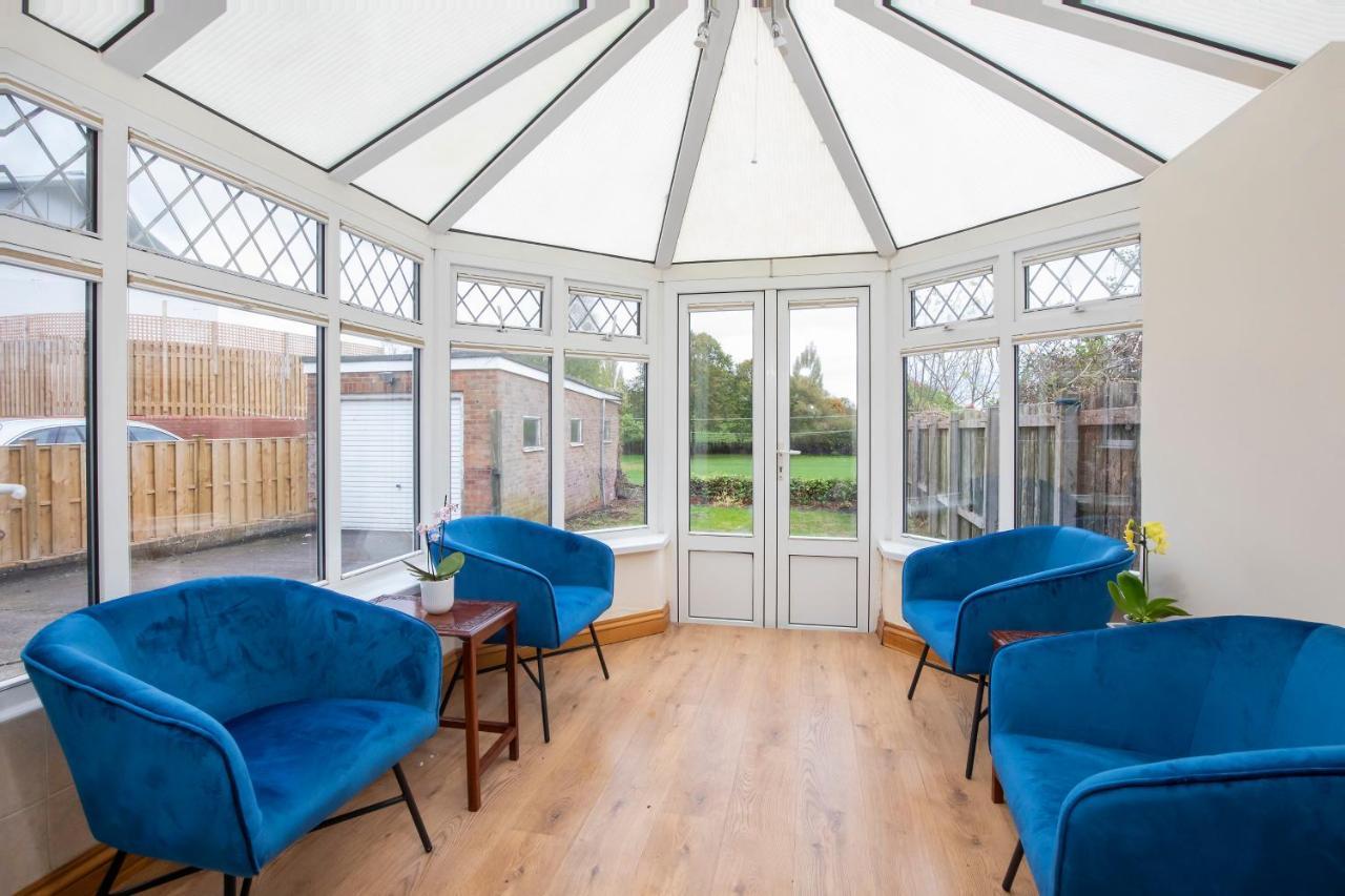 Five Bedroom Holiday House York Centre - Peace House - 56 Sycamore Terrace Экстерьер фото