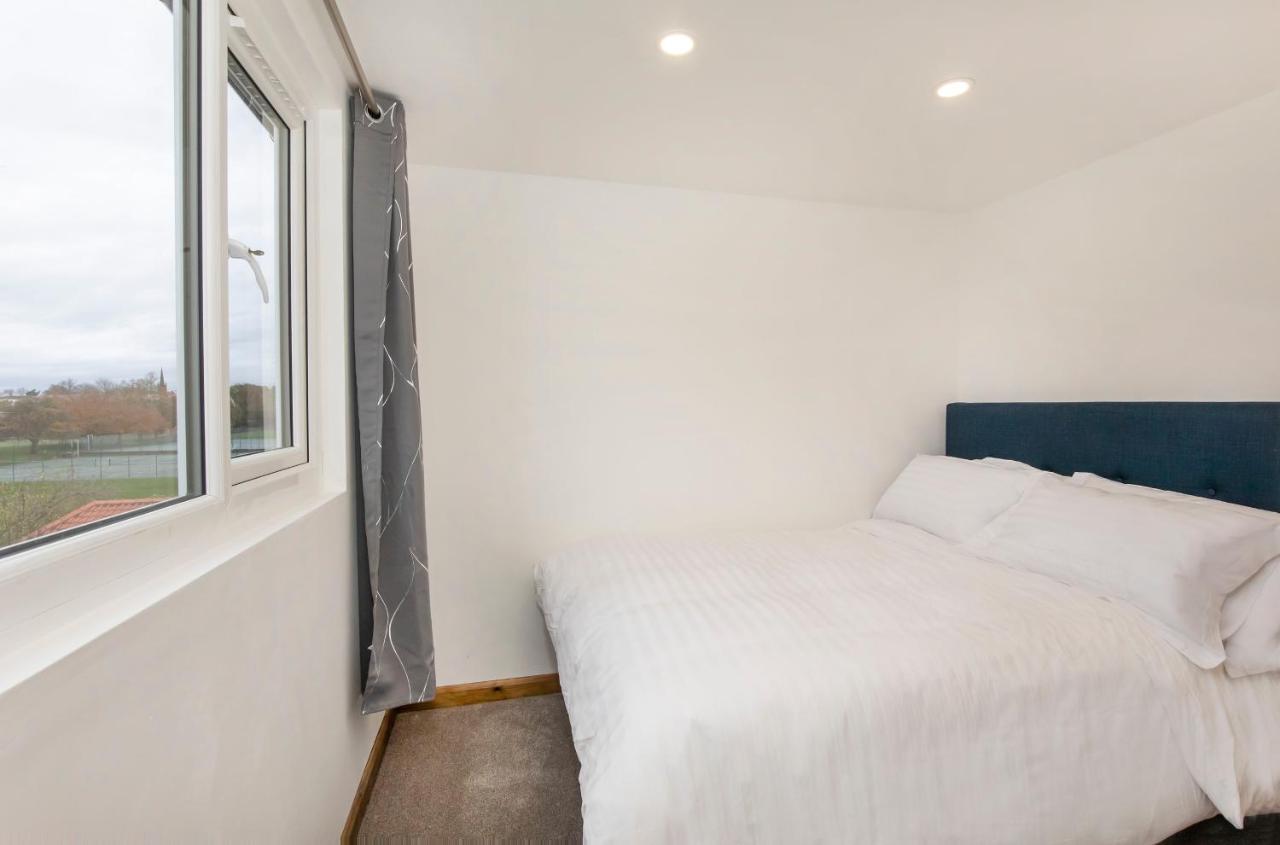 Five Bedroom Holiday House York Centre - Peace House - 56 Sycamore Terrace Экстерьер фото